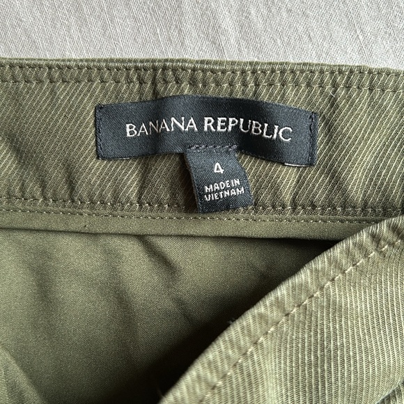 Banana Republic skirt (4) - Picture 3 of 7